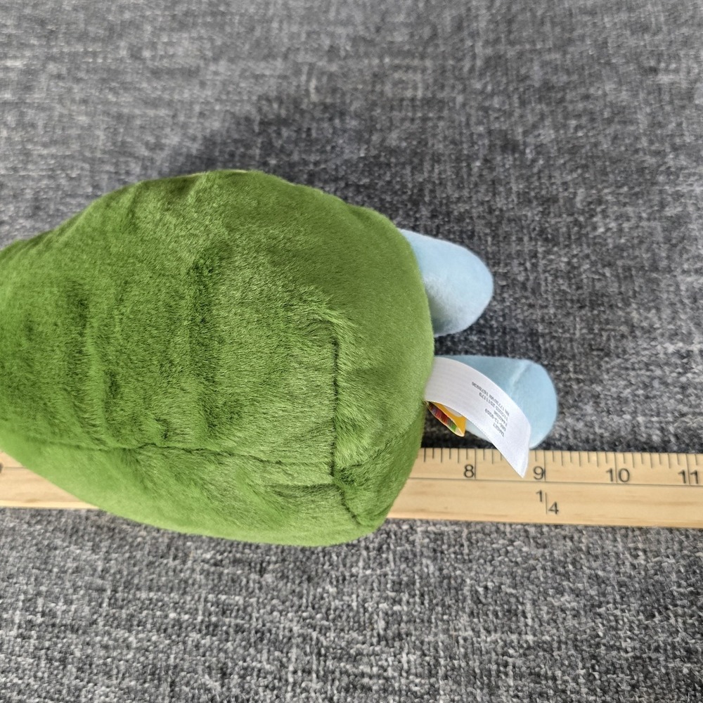 GiggleScape Winking Avocado Stuffed Plush Toy 9" - Picture 5 of 5